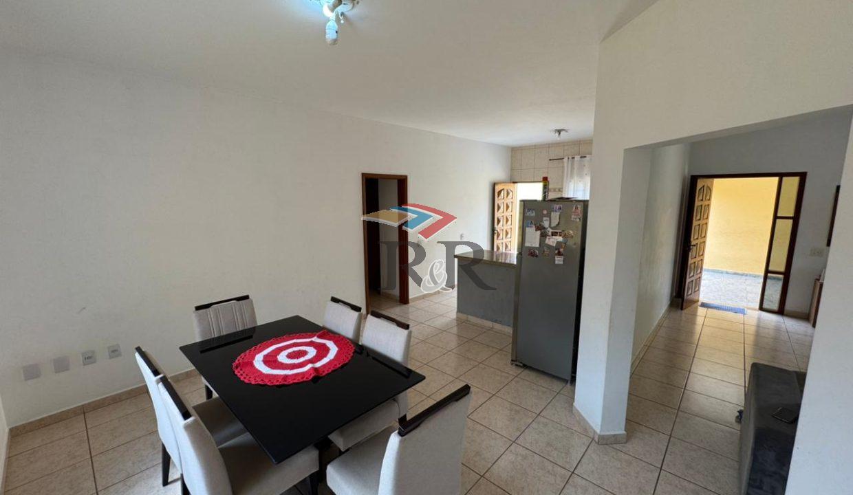 WhatsApp Image 2025-10-17 at 16.35.05 (2)