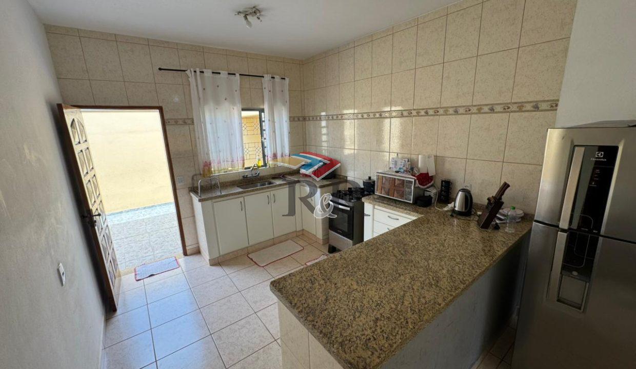 WhatsApp Image 2025-10-17 at 16.35.05 (3)