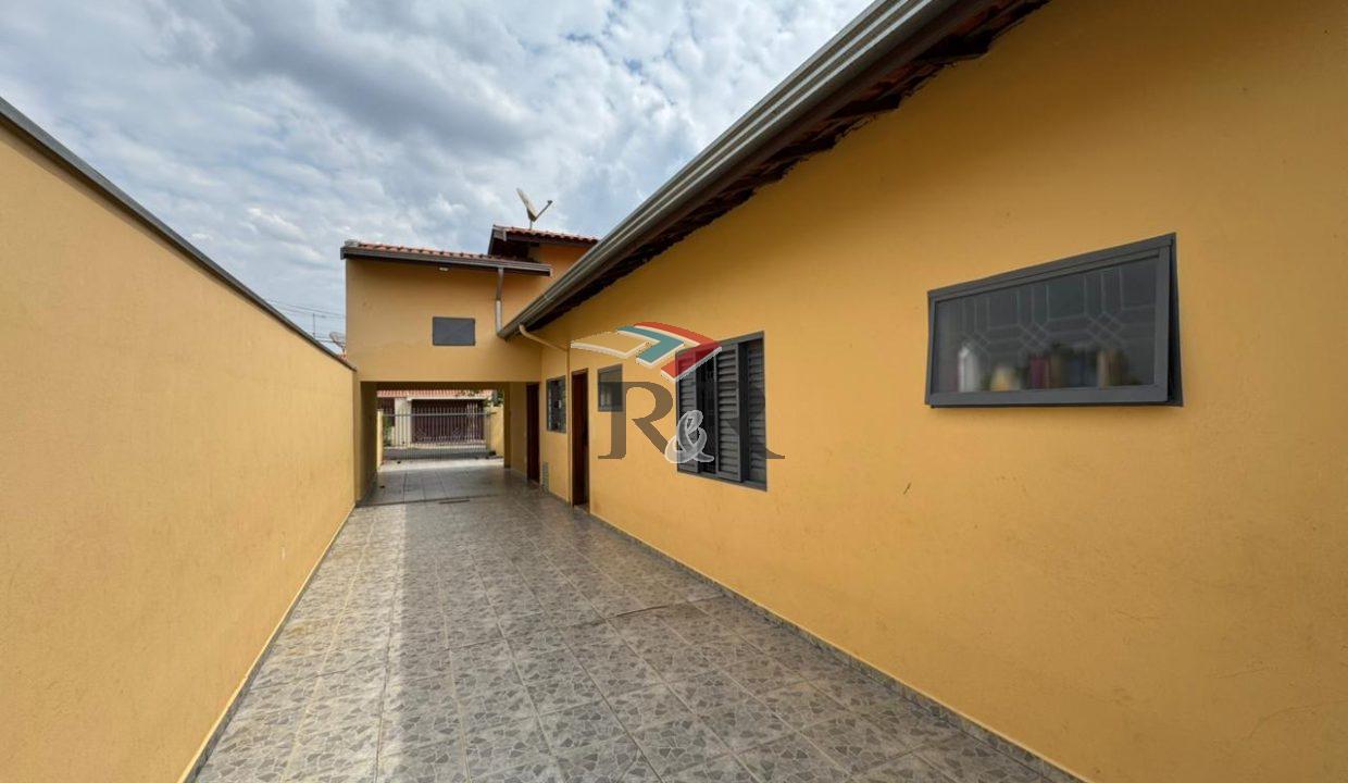 WhatsApp Image 2025-10-17 at 16.35.06