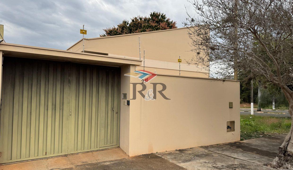 WhatsApp Image 2025-10-29 at 09.16.12