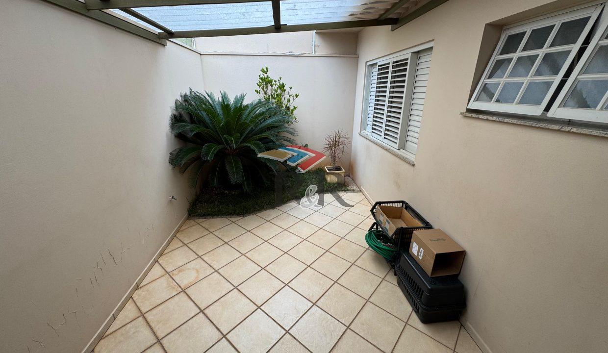 WhatsApp Image 2025-10-29 at 09.16.14 (2)